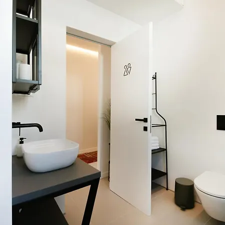 Lirist Stylish 2br Near Bacvice * Split