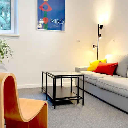 Apartment Lirist Stylish 2br Near Bacvice *